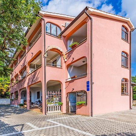 House Mocibob Apartment Tar-Vabriga ภายนอก รูปภาพ