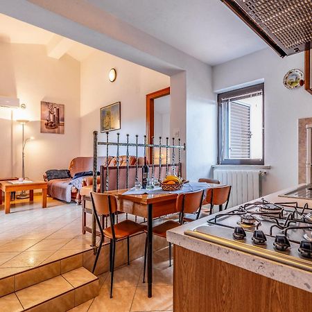 House Mocibob Apartment Tar-Vabriga ภายนอก รูปภาพ
