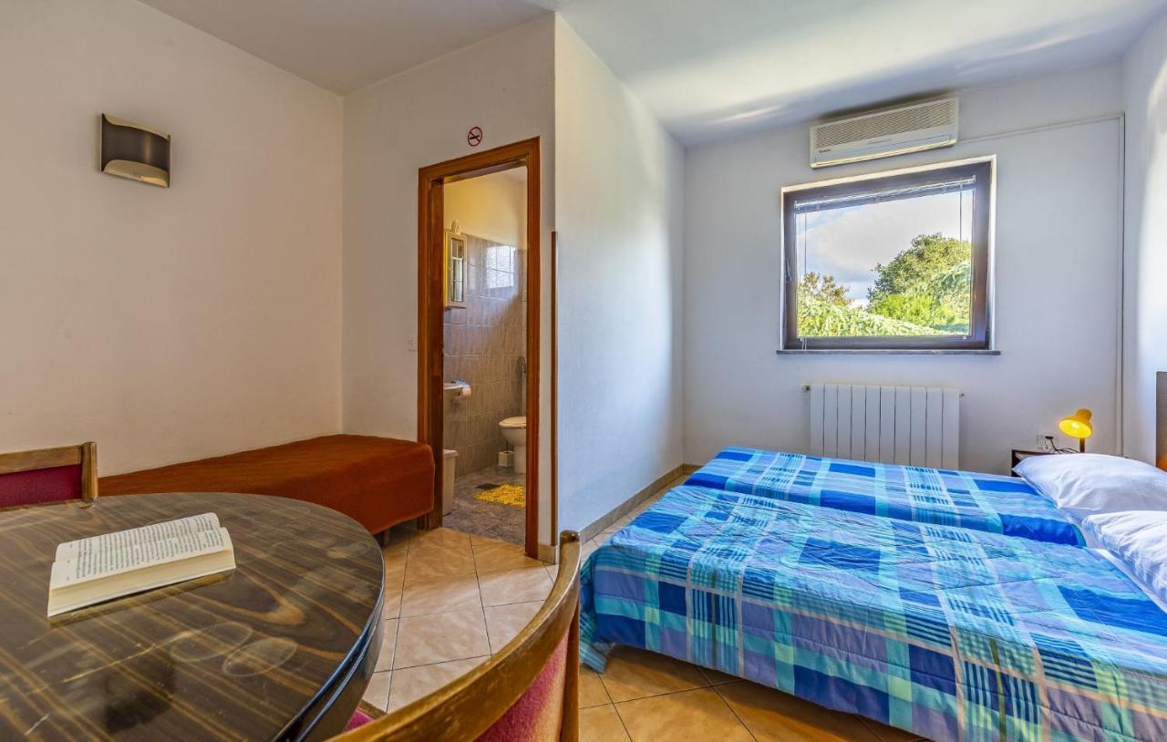 House Mocibob Apartment Tar-Vabriga ภายนอก รูปภาพ