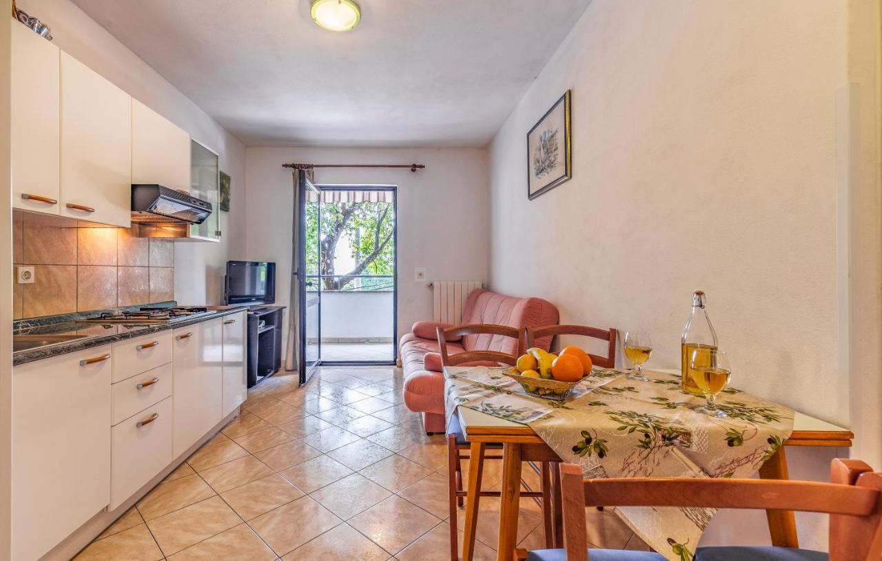 House Mocibob Apartment Tar-Vabriga ภายนอก รูปภาพ