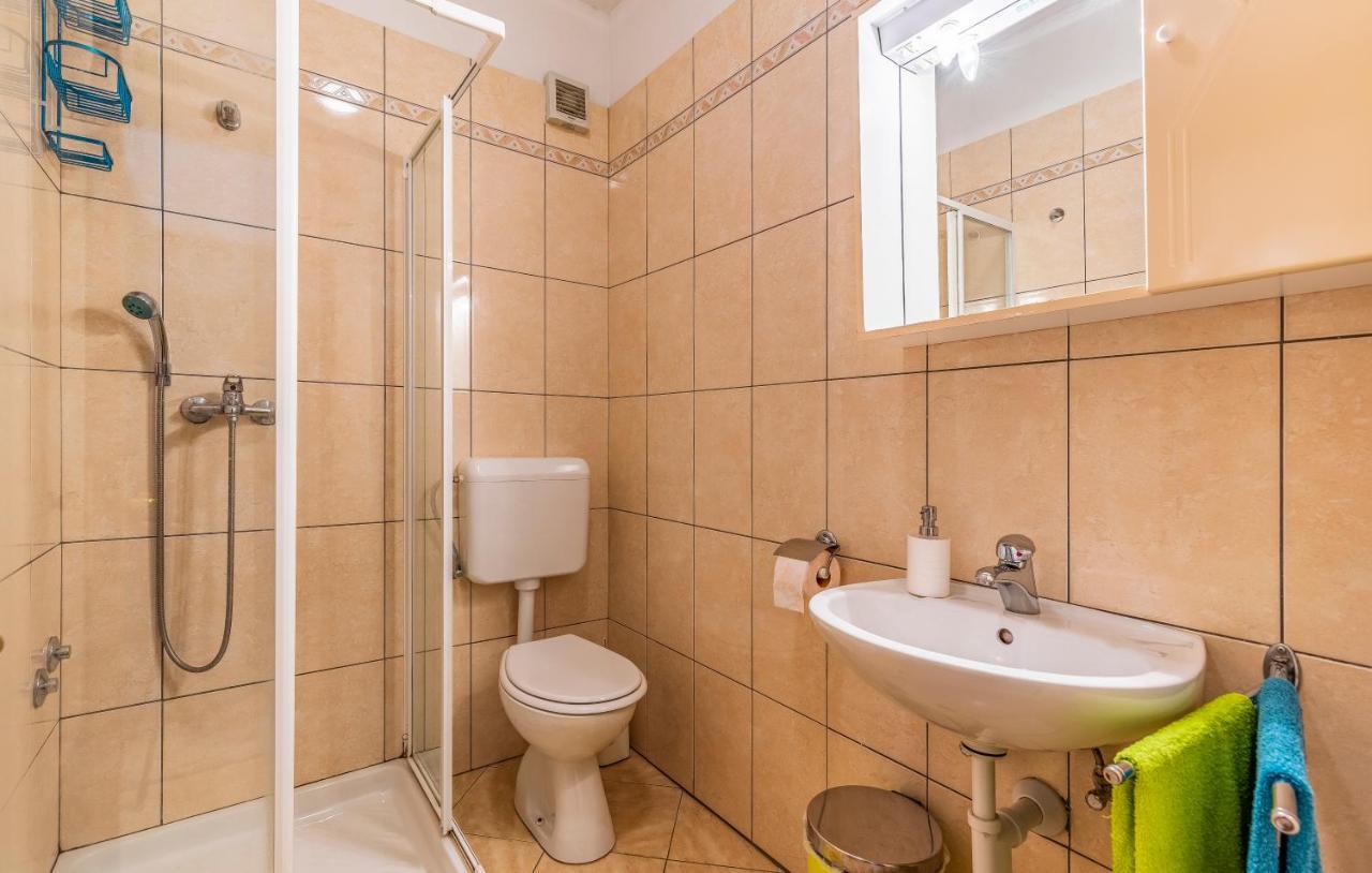 House Mocibob Apartment Tar-Vabriga ภายนอก รูปภาพ