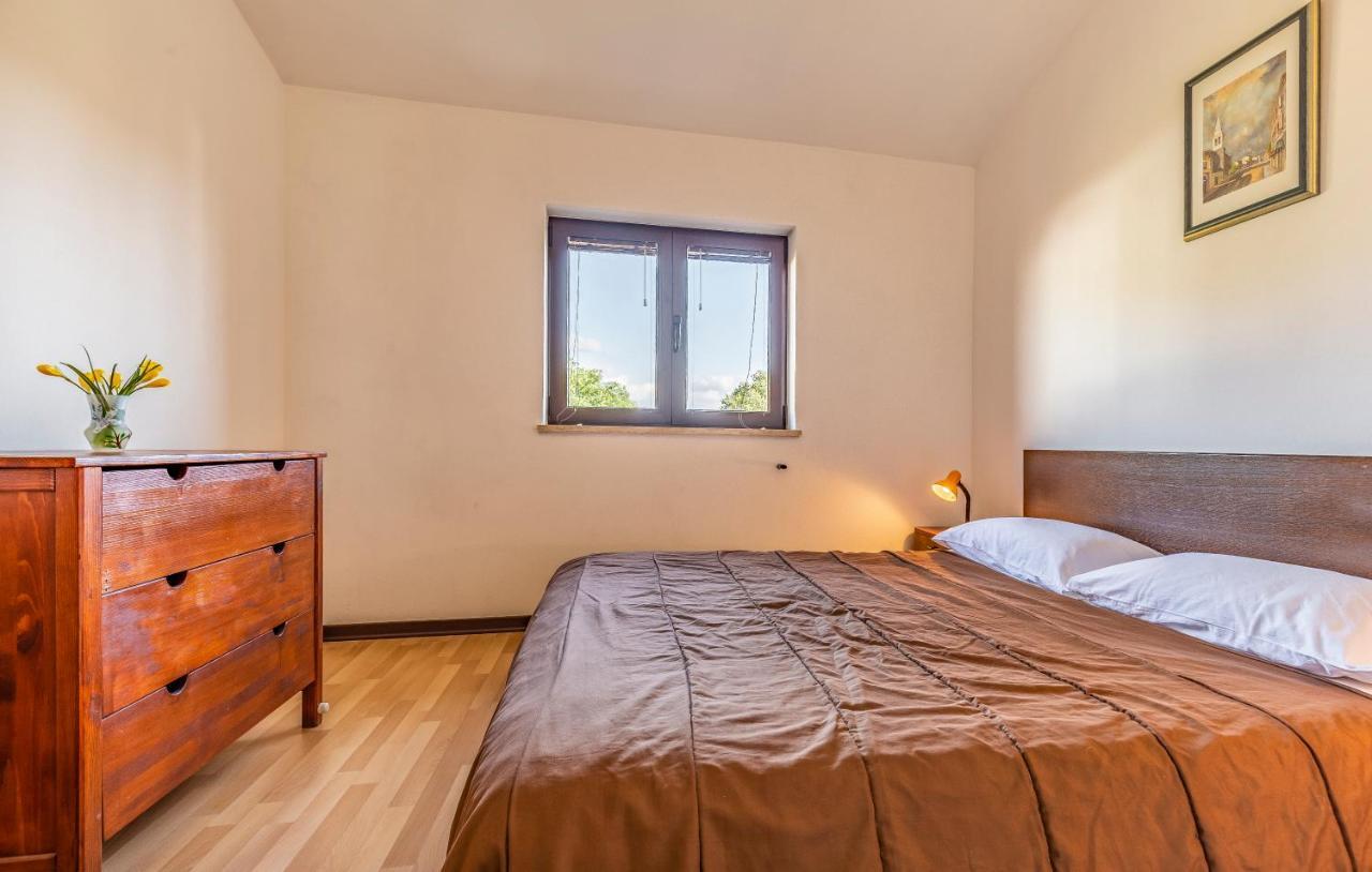 House Mocibob Apartment Tar-Vabriga ภายนอก รูปภาพ
